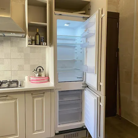 For 3 In Hamrun- Ideal For Students, Family Or Vacation *