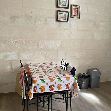 For 3 In Hamrun- Ideal For Students, Family Or Vacation Hamrun