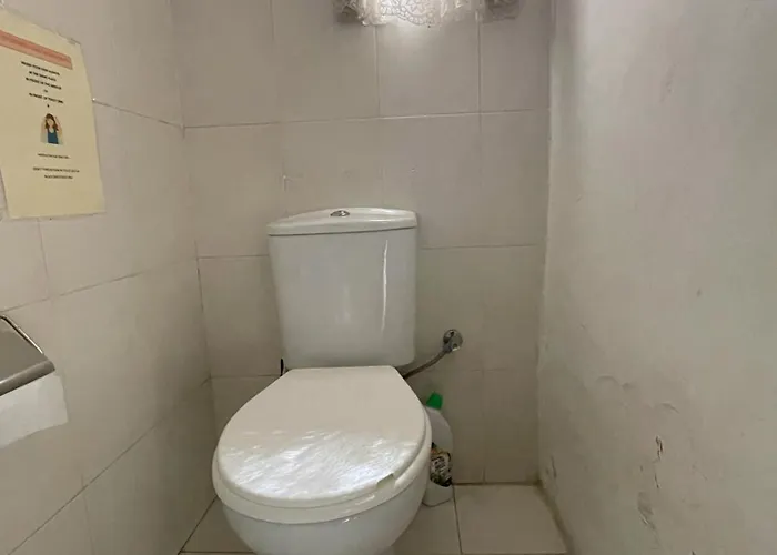 Gasthof For 3 In Hamrun- Ideal For Students, Family Or Vacation Hamrun