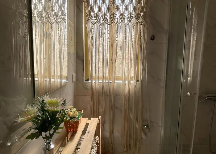 For 3 In Hamrun- Ideal For Students, Family Or Vacation Gasthof Hamrun