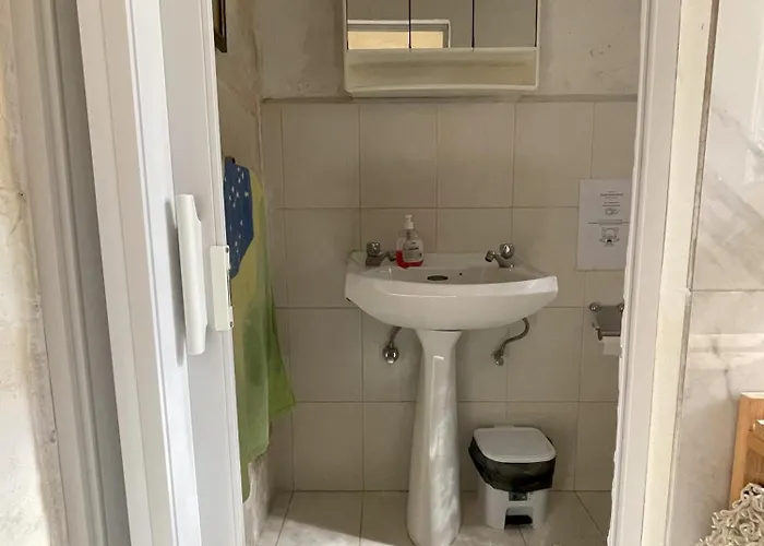 For 3 In Hamrun- Ideal For Students, Family Or Vacation *