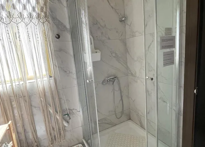 For 3 In Hamrun- Ideal For Students, Family Or Vacation Hamrun