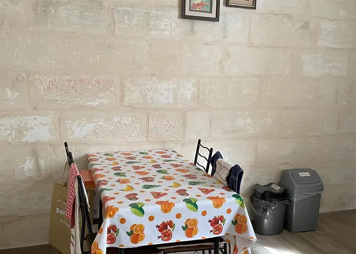 For 3 In Hamrun- Ideal For Students, Family Or Vacation Hamrun