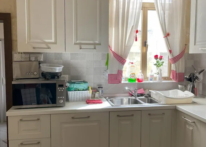 For 3 In Hamrun- Ideal For Students, Family Or Vacation Gasthof Hamrun